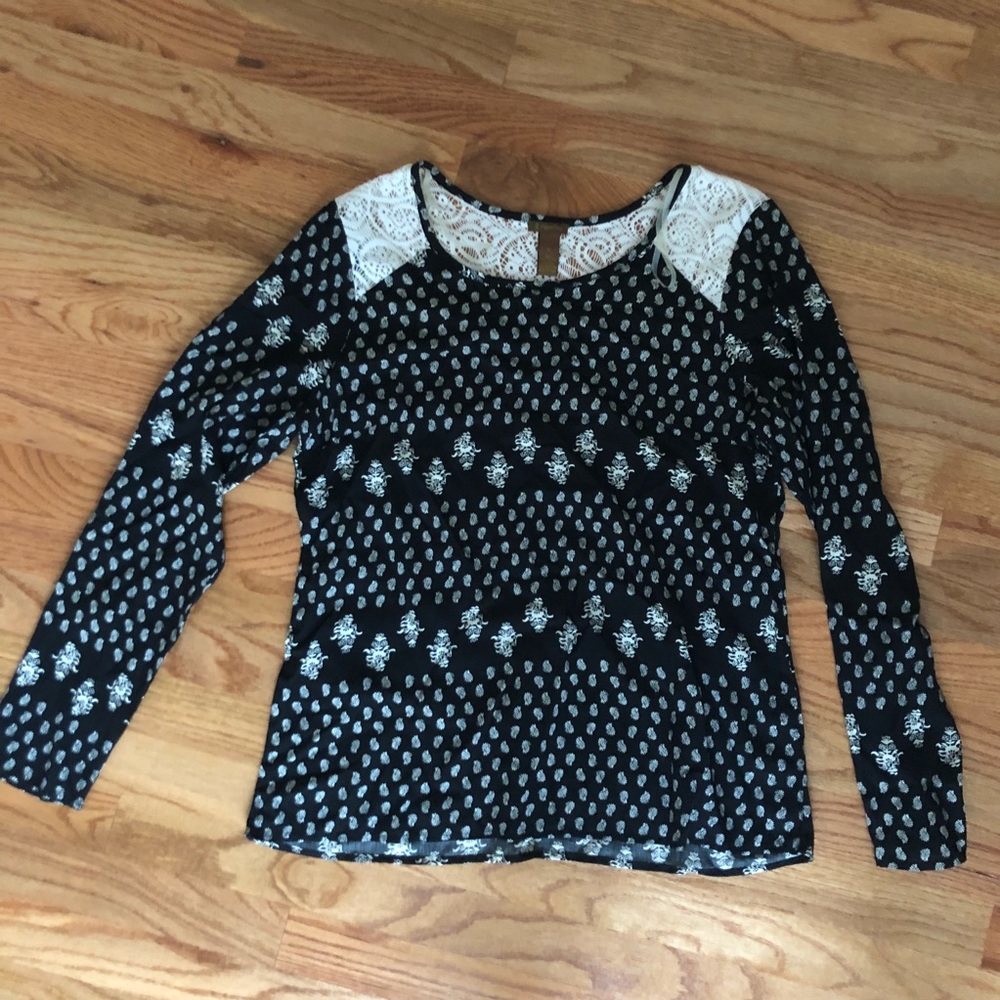 Black long sleeved top
